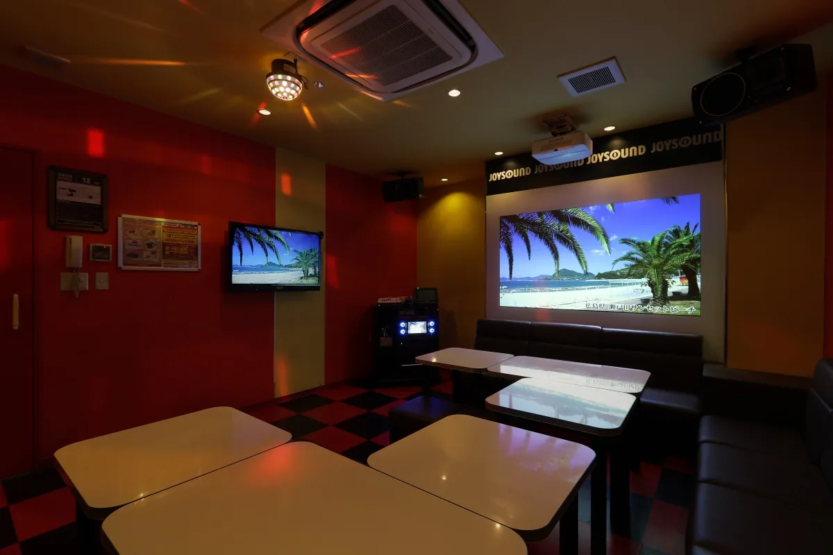 カラオケ JOYSOUND広島中央通り店 店内写真3