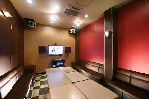 カラオケ JOYSOUND東三国店 店内写真3