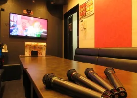 カラオケ JOYSOUND博多口駅前店 店内写真2