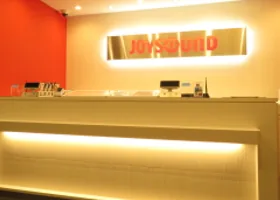 カラオケ JOYSOUND稲毛駅前店 店内写真1