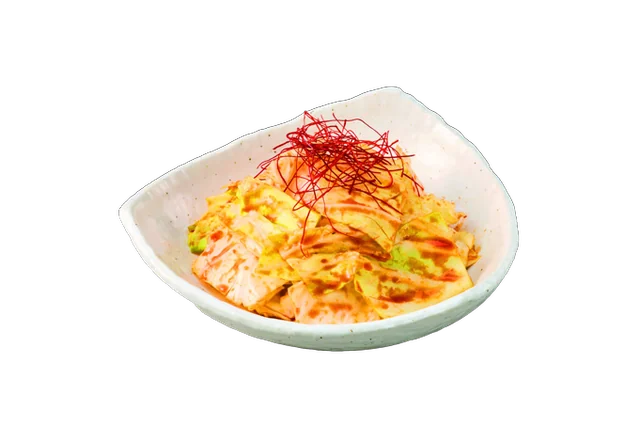 麻辣キャベツ。千切りキャベツに糸切り唐辛子と麻辣だれ