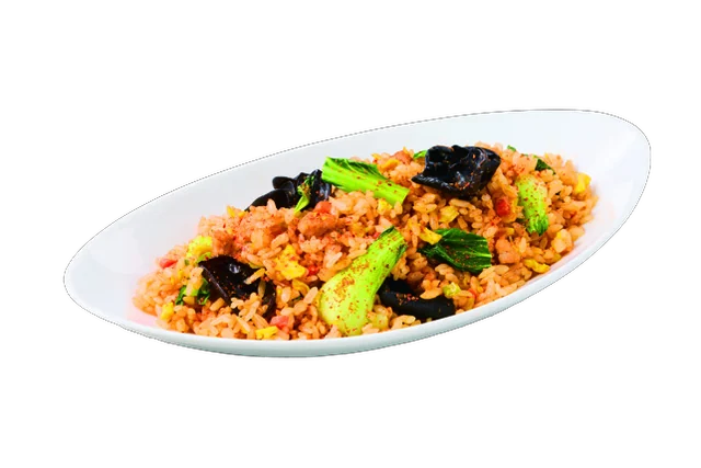 麻辣チャーハン。きくらげとチンゲン菜入りの麻辣味チャーハン