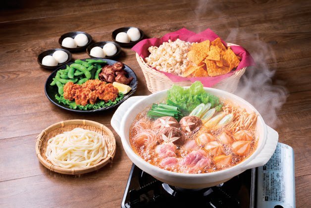 鍋の宴コースの料理